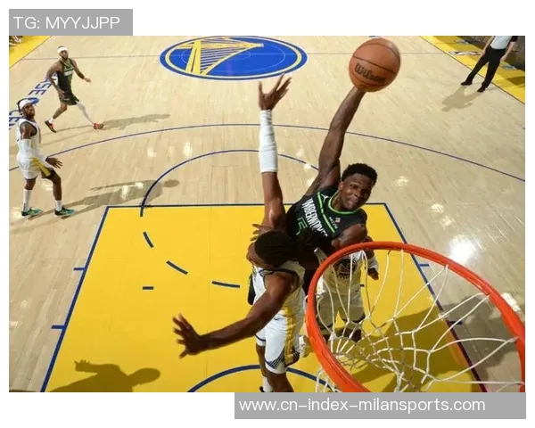 爱德华兹上半场表现亮眼15投6中三分球命中率不佳仍贡献17分1板2助