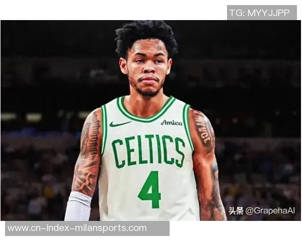 安芬尼西蒙斯在球队中寻找自我与胜利的平衡之道 安芬尼西蒙斯在球队中寻找自我与胜利的平衡之道