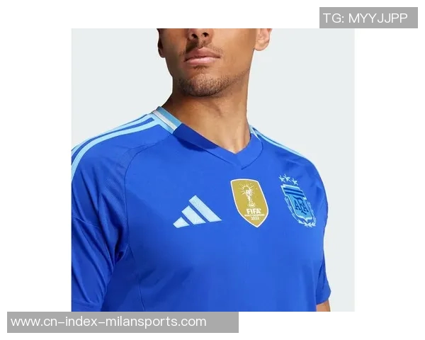 皮耶罗社媒意外曝光2026年阿根廷西班牙球衣引发热议迅速删除