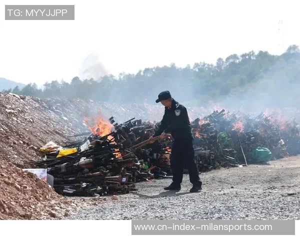 国安防线调整未见成效低级失误频现进攻战术愈加丰富 国安防线调整未见成效低级失误频现进攻战术愈加丰富
