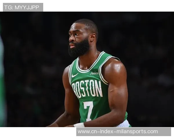 沃尔什谈杰伦布朗的执念与侵略性表现全队全力支持他 沃尔什谈杰伦布朗的执念与侵略性表现全队全力支持他