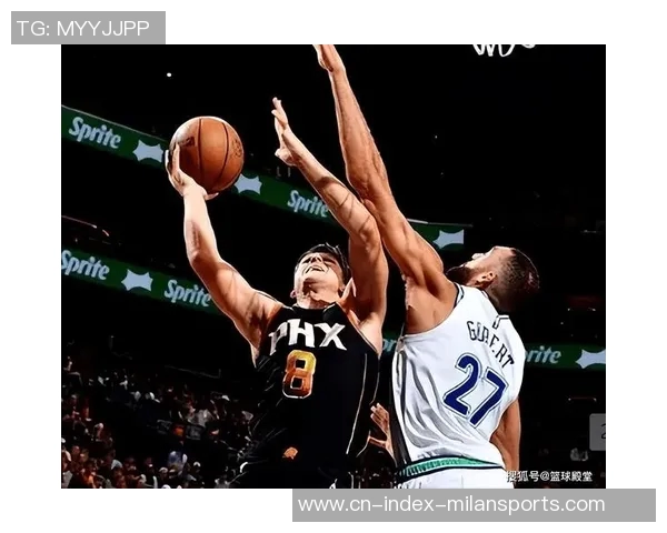 布克本赛季场均253次空位三分球引领联盟展现超强投射能力