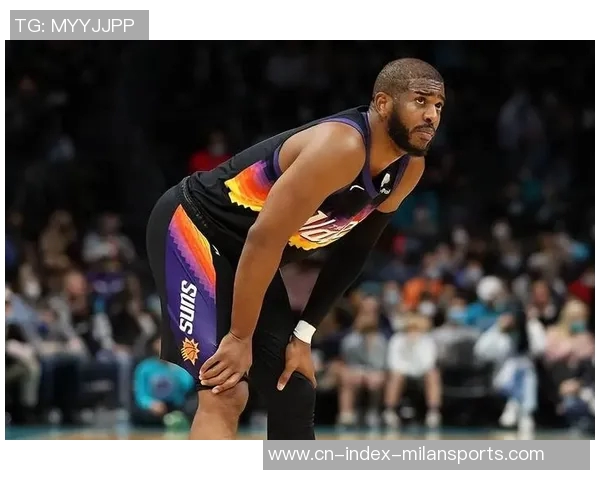 保罗求职未果引热议苏群分析NBA冠军争夺战形势复杂难以预测